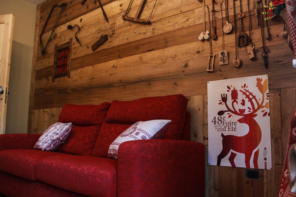 Dimora Delle Alpi Apartamento Aosta Exterior foto